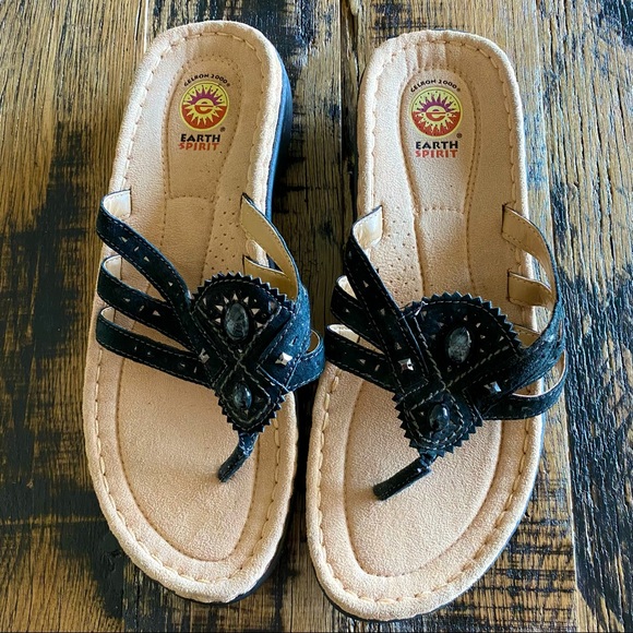 Earth Spirit | Shoes | Earth Spirit Black Beaded Thong Sandals Size 1 | Poshmark